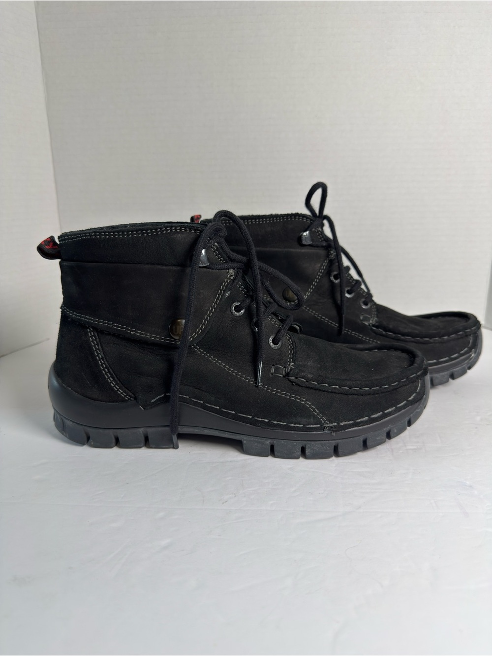 Wolky Men's Black Suede Chukka Boots size 38